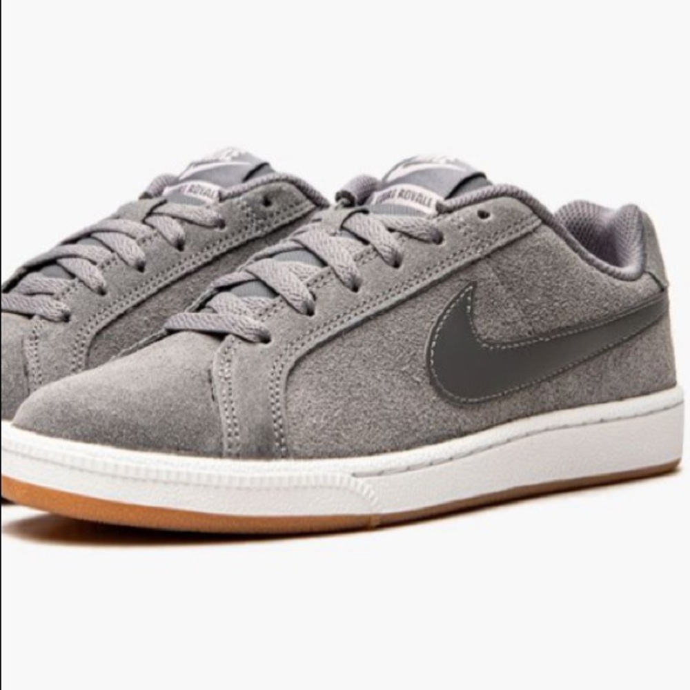 Nike Women's Court Royale Suede Sneaker